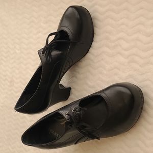 Dansko Black Rory Lace Up Mary Jane Style Heels Size 38